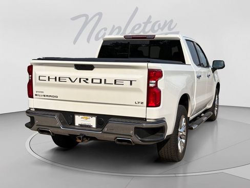 Used 2021 Chevrolet Silverado 1500 LTZ AWD/4WD image 5