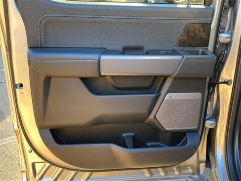 Used 2024 Ford F250 Lariat w/ Lariat Ultimate Package image 10