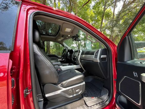 Used 2017 Ford F250 Lariat w/ Lariat Ultimate Package AWD/4WD image 17