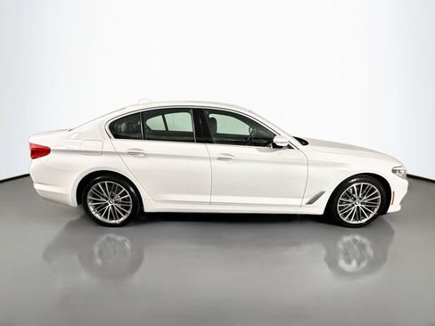 Used 2018 BMW 530i xDrive AWD/4WD image 8