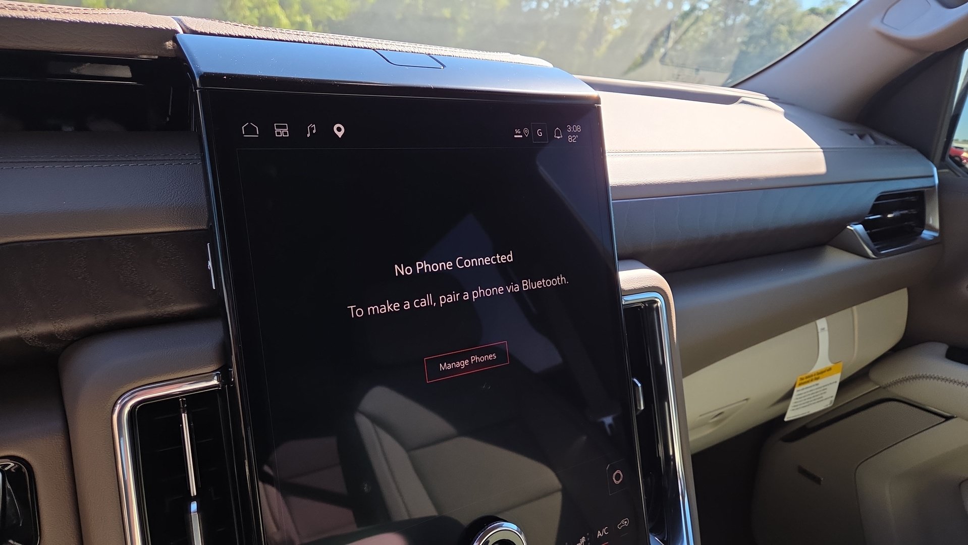 New 2026 GMC Yukon Denali w/ Denali Reserve Package RWD image 19