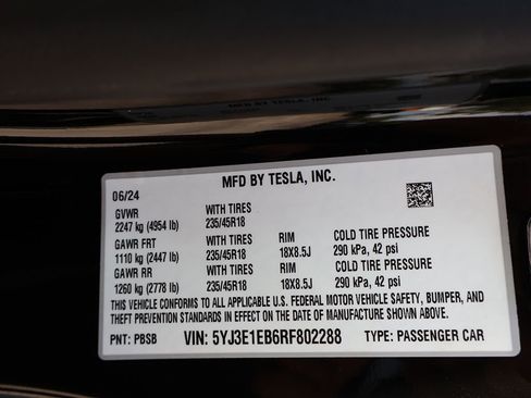 Used 2024 Tesla Model 3 Long Range AWD/4WD image 43