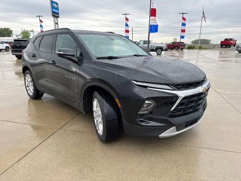 Used 2023 Chevrolet Blazer LT FWD image 15