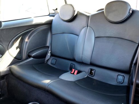 Used 2009 MINI Cooper Hardtop image 22