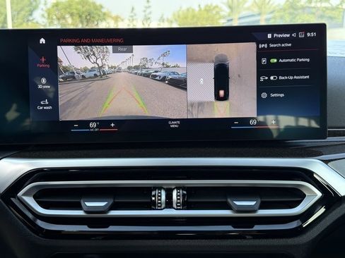 Certified 2023 BMW i4 eDrive35 w/ Premium Package image 16