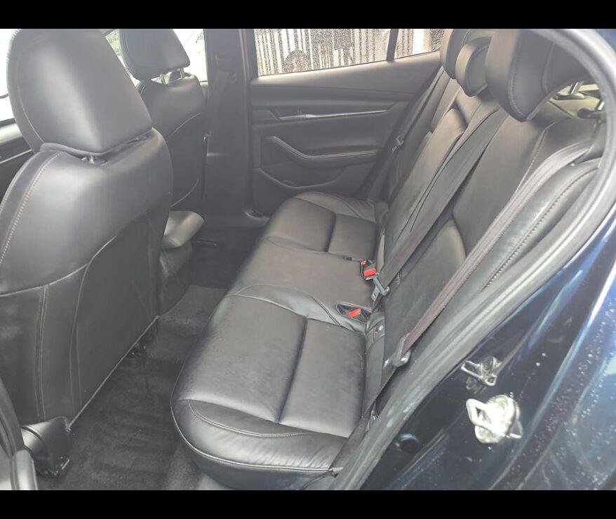 Used 2021 MAZDA MAZDA3 s FWD image 7