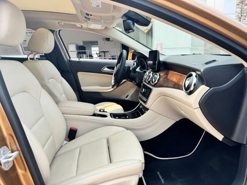 Used 2018 Mercedes-Benz GLA 250 4MATIC image 29