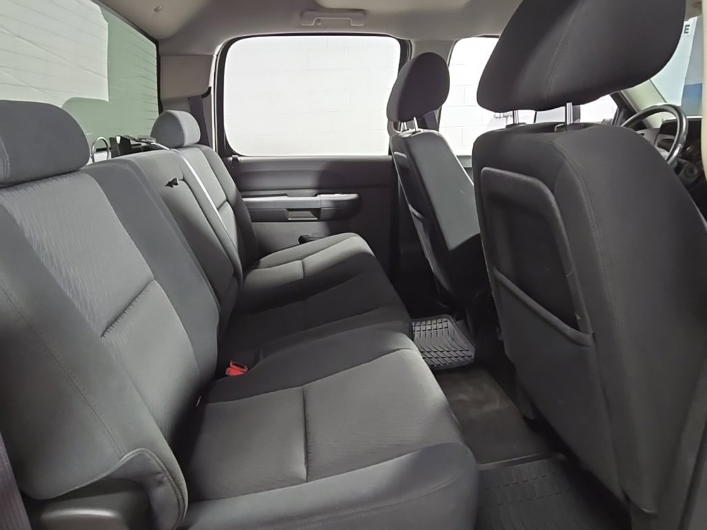 Used 2014 GMC Sierra 2500 SLE w/ SLE Preferred Package AWD/4WD image 27