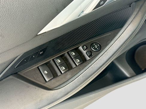 Used 2025 BMW 430i Convertible w/ Premium Package RWD image 19