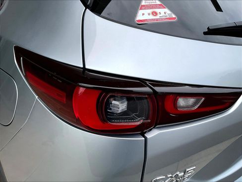 Used 2023 MAZDA CX-5 AWD 2.5 S w/ Select Package image 23
