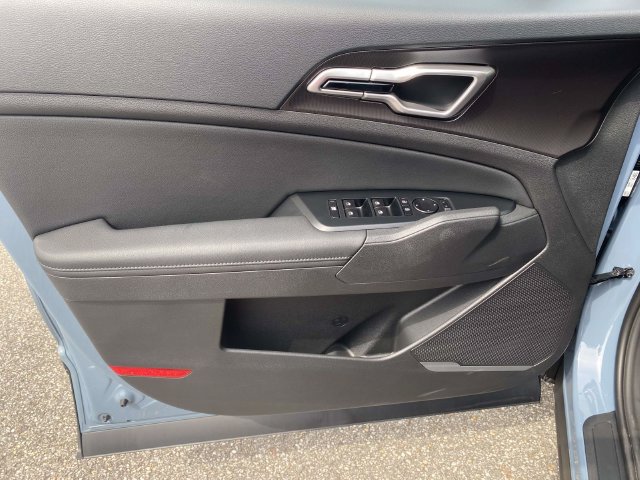 New 2027 Kia Sportage EX FWD image 12