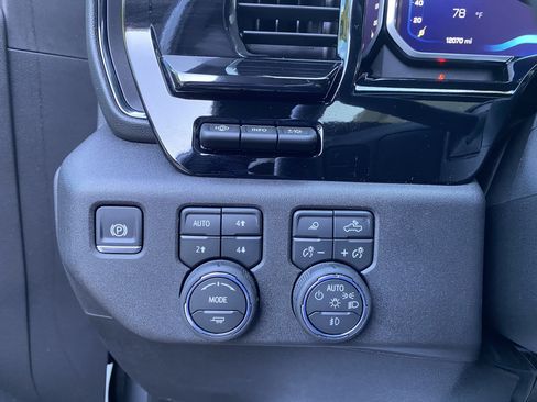 Used 2026 Chevrolet Silverado 2500 ZR2 w/ ZR2 Bison Edition AWD/4WD image 19
