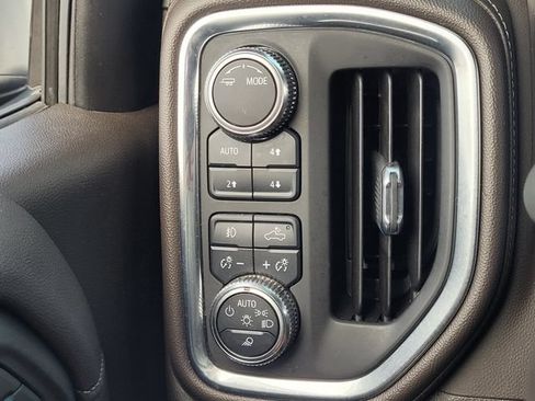 Used 2022 GMC Sierra 1500 SLT AWD/4WD image 21