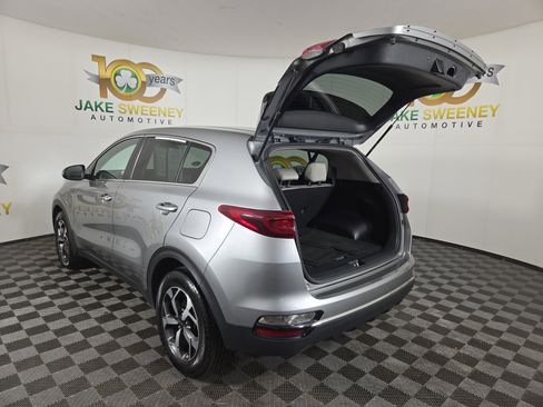 Used 2020 Kia Sportage LX image 29