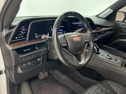 Used 2021 Cadillac Escalade Sport Platinum image 9