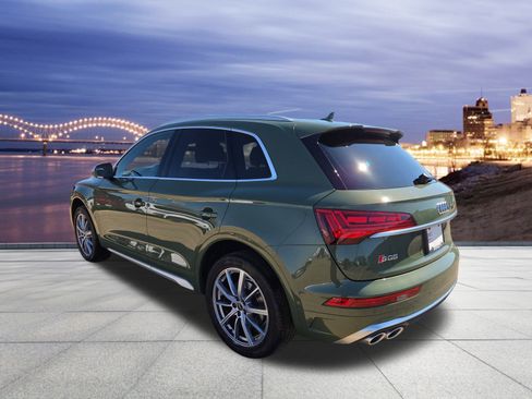 Used 2023 Audi SQ5 Prestige w/ Prestige Package image 3