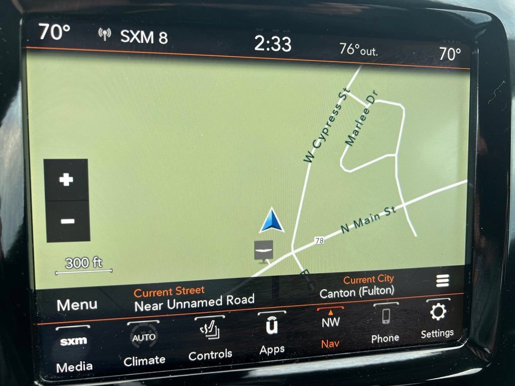 Used 2020 Jeep Cherokee Limited w/ Technology Group AWD/4WD image 39