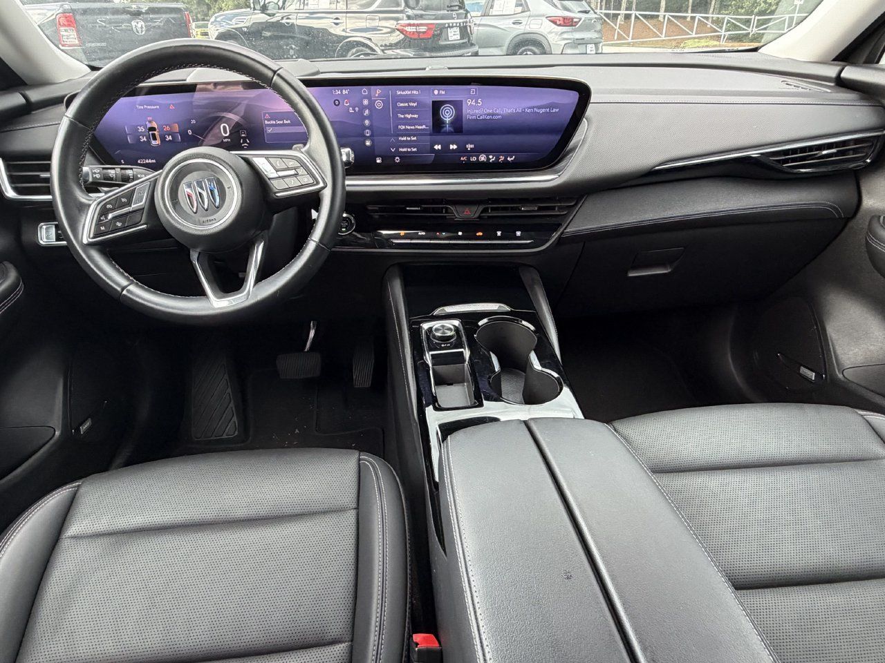 Used 2024 Buick Envision Preferred AWD/4WD image 2