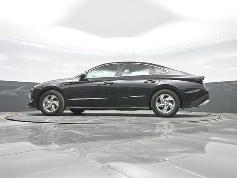 Used 2025 Hyundai Sonata SE FWD image 34