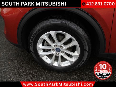 Used 2020 Ford Escape SE image 27