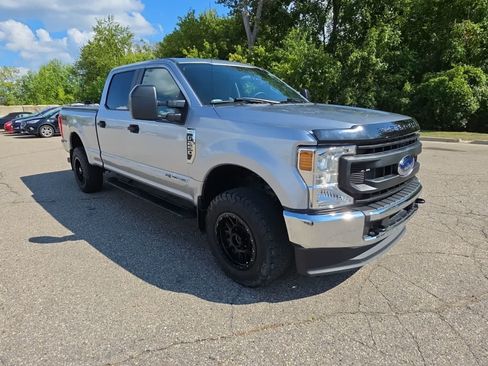 Used 2021 Ford F250 XL AWD/4WD image 5