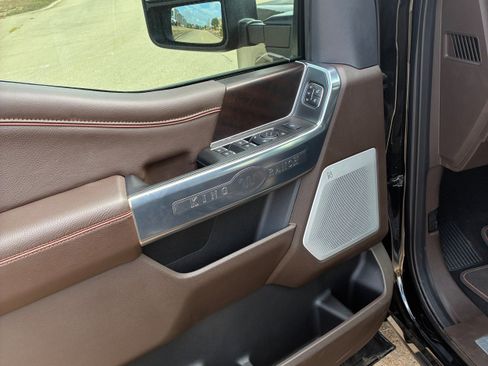 New 2025 Ford F350 King Ranch w/ FX4 Off-Road Package image 39