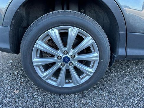 Used 2019 Ford Escape SEL AWD/4WD image 13