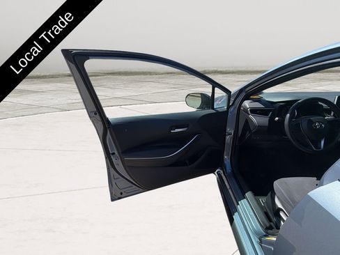 Used 2021 Toyota Corolla SE image 29