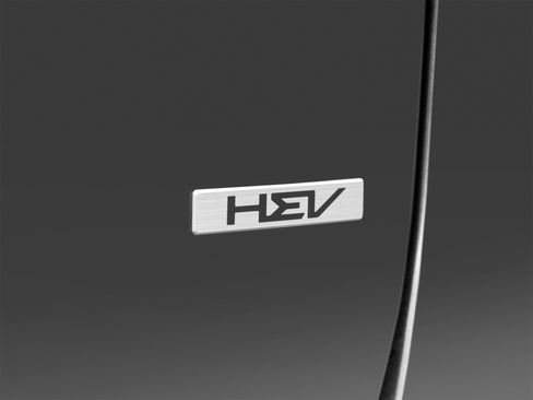 Certified 2025 Kia Niro LX FWD image 54