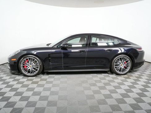 Used 2023 Porsche Panamera 4S w/ Premium Package image 2