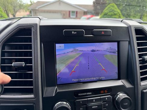 Used 2020 Ford F250 XL w/ STX Appearance Package AWD/4WD image 19