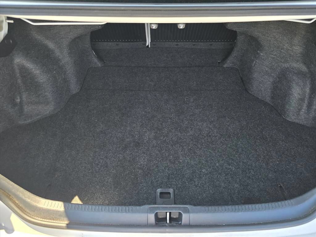 Used 2017 Toyota Camry XLE FWD image 24