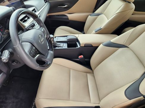 Used 2020 Lexus ES 350 w/ Premium Package FWD image 13