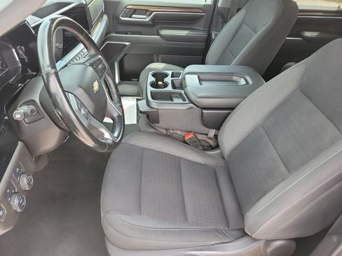 Used 2024 Chevrolet Silverado 2500 LT AWD/4WD image 9