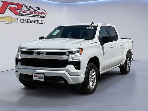 Used 2026 Chevrolet Silverado 1500 RST image 1