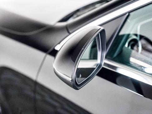 Certified 2025 Mercedes-Benz C 300 Sedan image 25