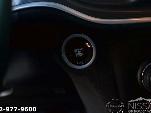 Used 2022 Dodge Charger SXT image 20