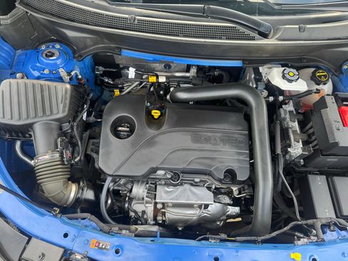 Used 2025 Chevrolet Equinox RS w/ Safety and Technology Package FWD image 34