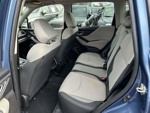 Used 2021 Subaru Forester Premium image 21