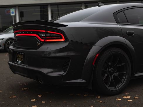 Used 2022 Dodge Charger Scat Pack image 8