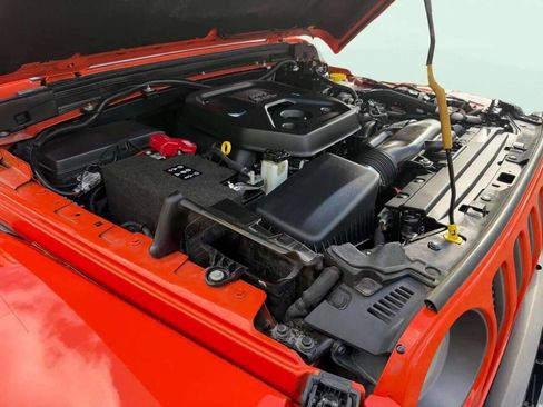 Used 2019 Jeep Wrangler Unlimited Rubicon image 32