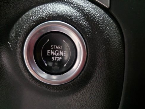 Used 2019 Chevrolet Silverado 1500 LTZ image 47