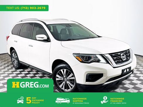 Used 2020 Nissan Pathfinder S AWD/4WD image 1