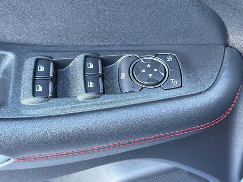 Used 2021 Ford Edge ST-Line FWD image 19