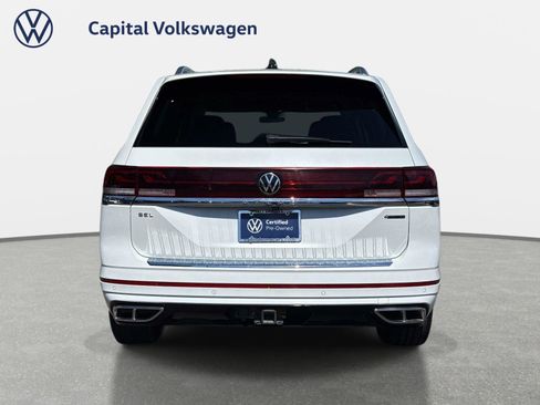 Certified 2024 Volkswagen Atlas SEL Premium R-Line AWD/4WD image 6