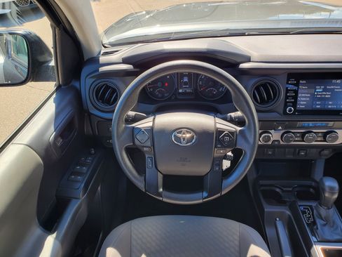 Used 2022 Toyota Tacoma SR AWD/4WD image 26