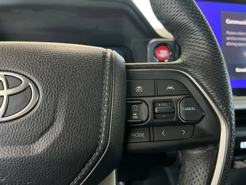 Used 2024 Toyota Tacoma TRD Sport w/ TRD Sport Upgrade Package AWD/4WD image 7