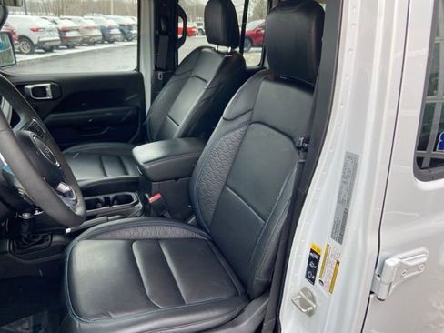 Used 2024 Jeep Wrangler High Altitude image 9