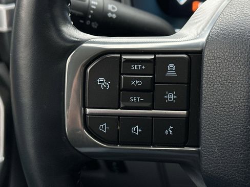 Used 2023 Ford F150 Limited image 21