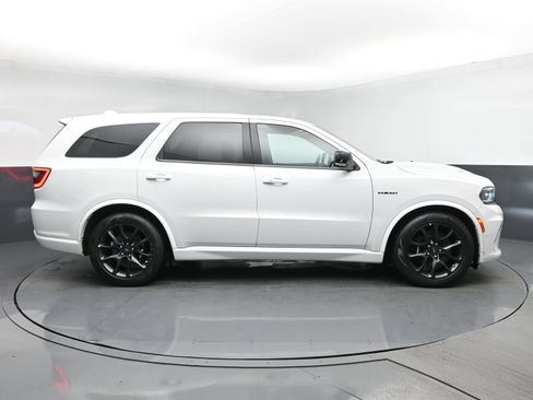 Used 2022 Dodge Durango R/T w/ Tow 'N Go Package AWD/4WD image 3